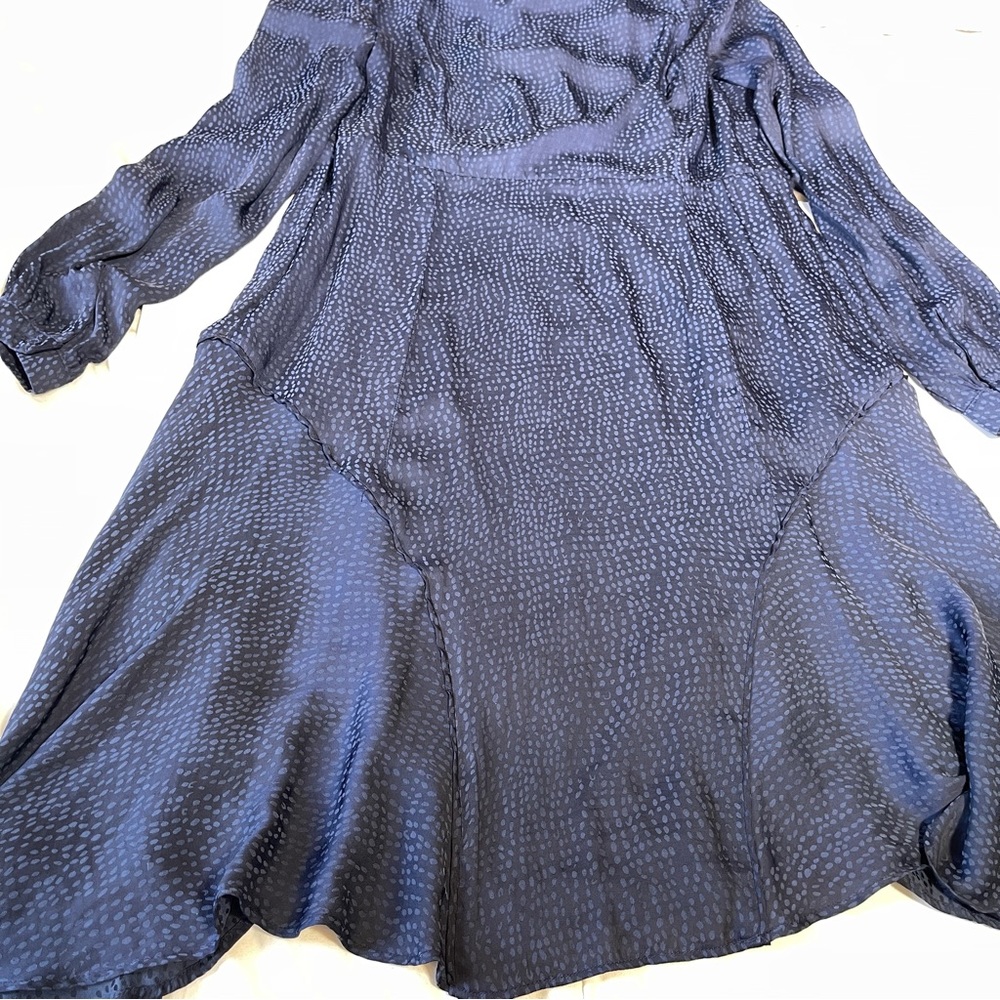 H&M Navy Blue Dotted Button Up Satin Long Sleeve Dress Size 8 - Picture 6 of 9